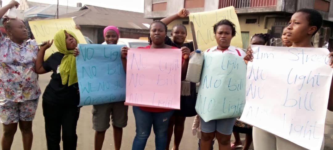 Power Outage: No More Nacking From Our Husbands Because of Heat – Rivers Women Protest