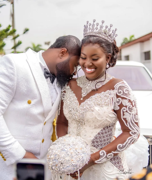 WAHALA!! Harrysong Is a Product of Incest, He Also Bed Wets – Singer’s Ex Wife, Alexer Spills
