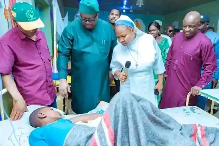 PLATEAU STATE GOVERNOR CALEB MUTFWANG VISITS SURVIVORS of SAINT ACADEMY SCHOOL BUILDING COLLAPSE