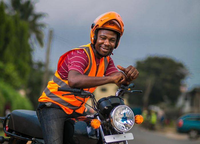 A MUST READ!! the Okada Rider With 2 Wives on ₦4k/Day – This Will Shock You 😲😲