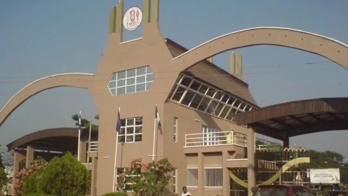 BREAKING: UNIBEN Students Trapped As Building Collapses Amid Heavy Rain in Benin