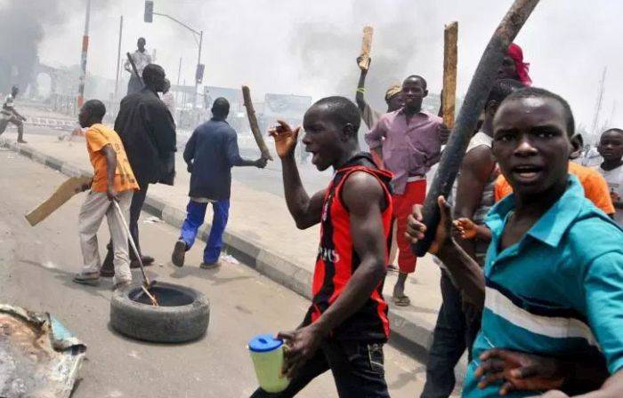 THIS IS BAD!! Thugs Takeover October 1 Protest Venue in Port Harcourt