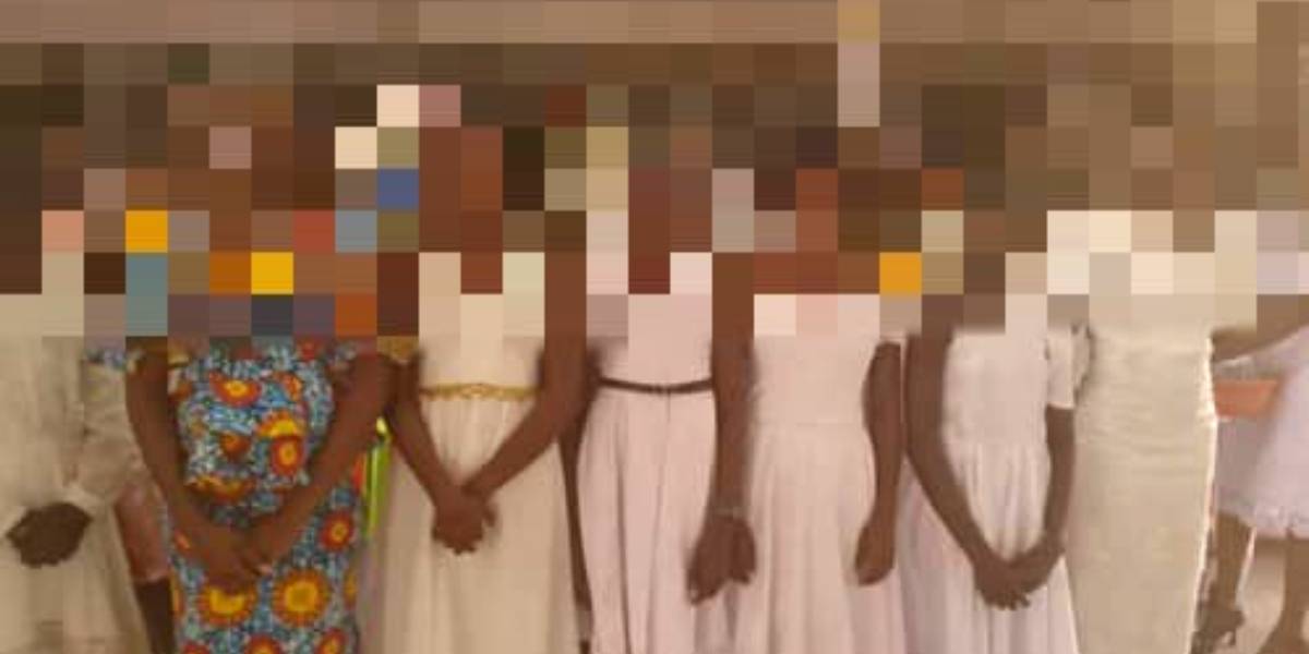 Church Honours 20 Girls for Keeping Their Virginity